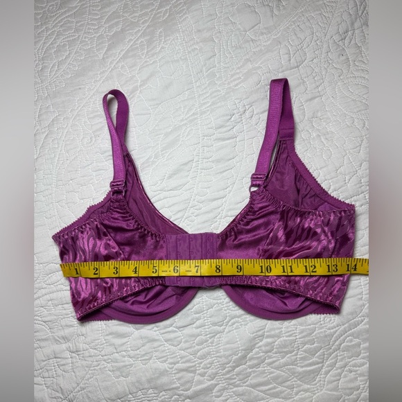 Vassarette 38DD Purple Zebra Lingerie Bra - Picture 4 of 7